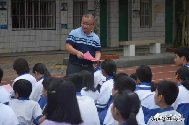广西容县江口中学开展法制安全宣传教育活动
